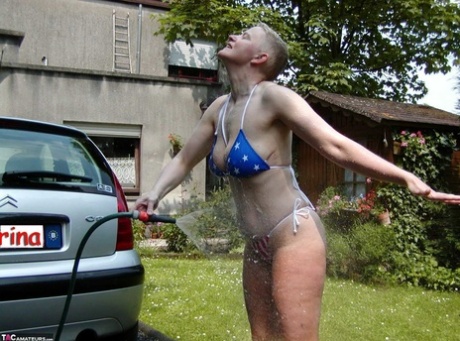 fat granny hairy solo outdoor beautiful porn pics
