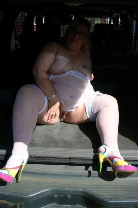 sleeping fouckmi bbw pet creampie adult archive