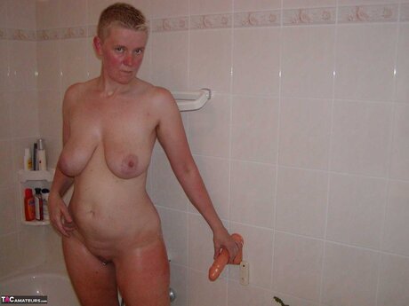 chubby hairy latina pussy quality naked photo
