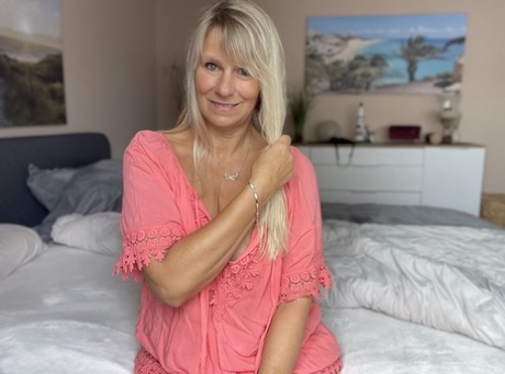 fat ange funny porno naked pictures