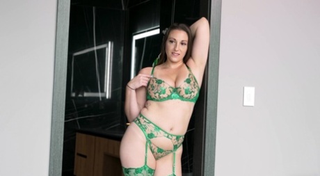 white bbw backshot exclusive gallery