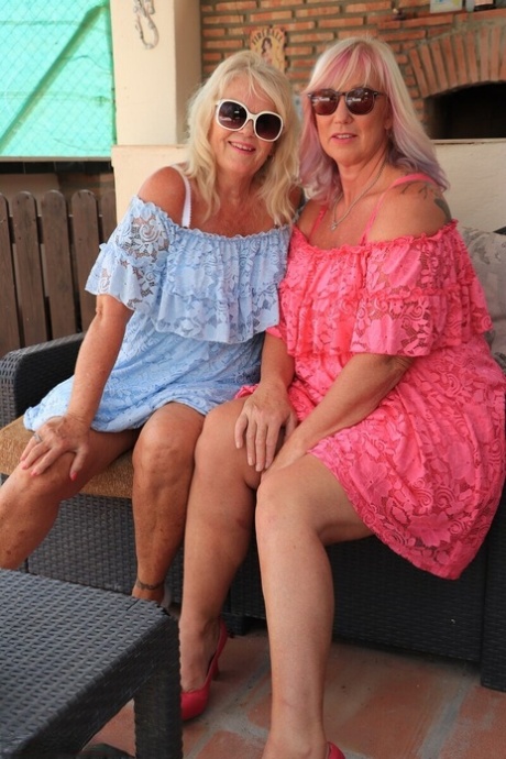 bbw crop top pretty gallery