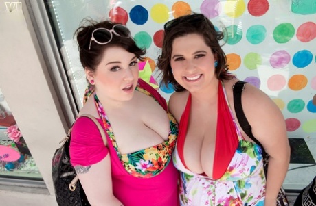 pawg thick asian girl hot naked photos