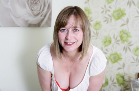 bbw lindsay free naked galleries