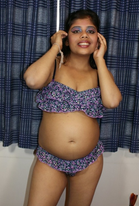 short fat naked woman free sexy photo