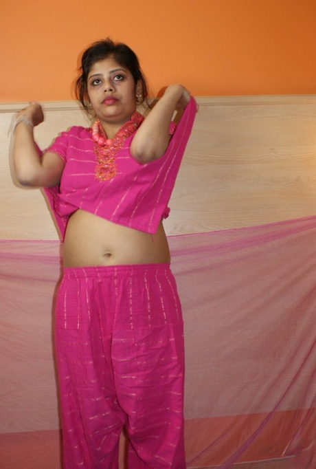 fat booty lesbian naked image