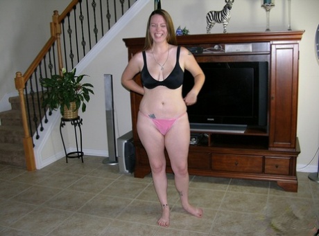 thick cougar pov xxx image