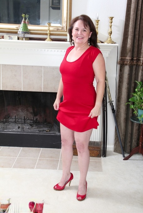 slightly chubby blonde hot sex pictures