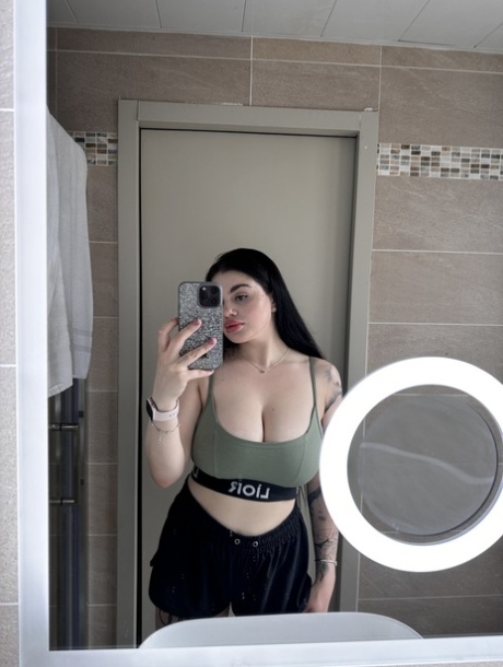 jasmanian bbw hot naked galleries