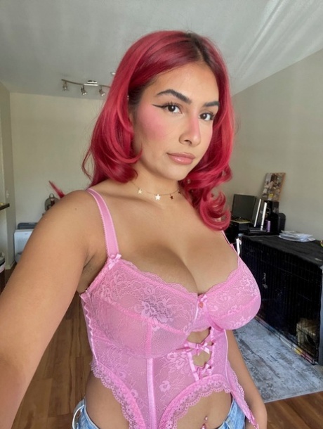 curvy latina hardcore nudes pictures