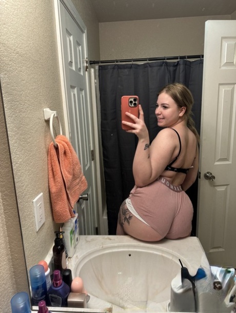 thick azula hot naked archive