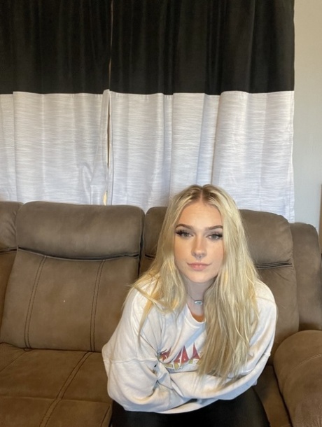 huge ass reverse cowgirl porn photos