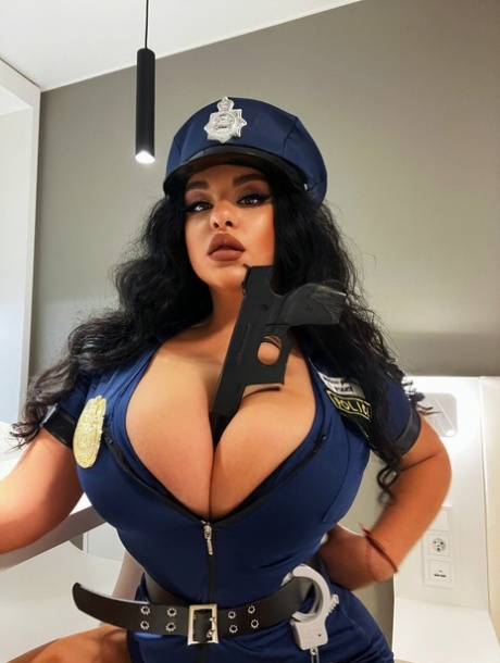 fat butty free naked galleries