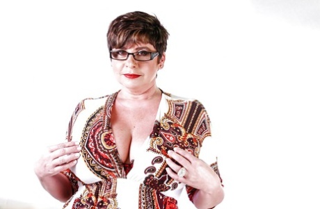 curvy gal pascal hot photos