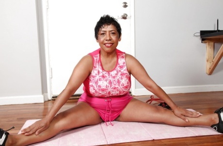 sexy chubby granny porn nice galleries