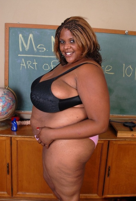 bbw wet pussy bent over free naked gallery