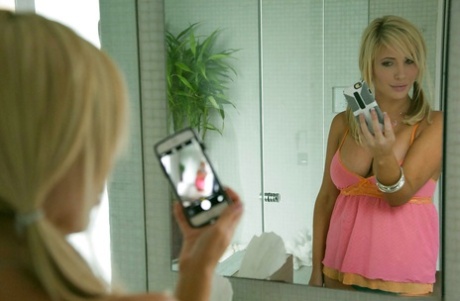 hot thick sister exclusive galleries