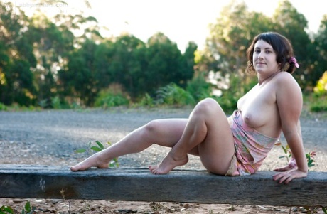 curvy japanese bbc art xxx photo
