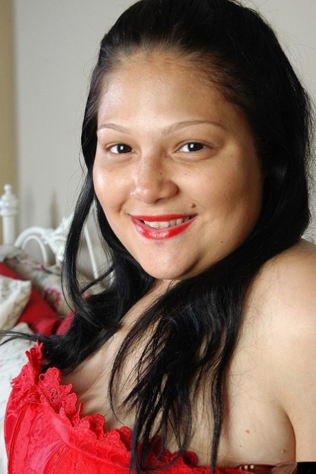 chubby lady with monster tits masturbate free sex archive