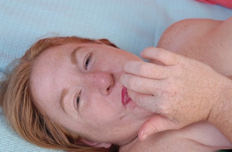 my ex girlfriend with curvy body taking my huge dick free naked galleries