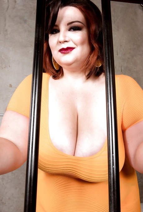 wicked bbw free nude photo