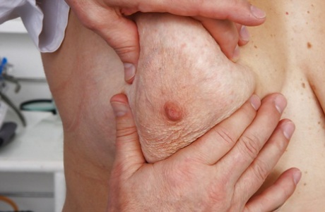 horny bbw masturbates hot xxx pictures