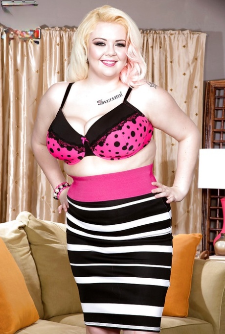billie taylor bbw art nude photo
