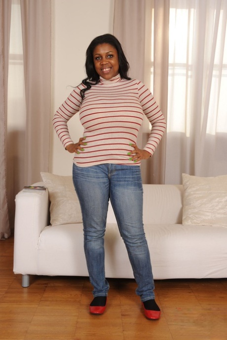 busty mature curvy hips hot porn archive