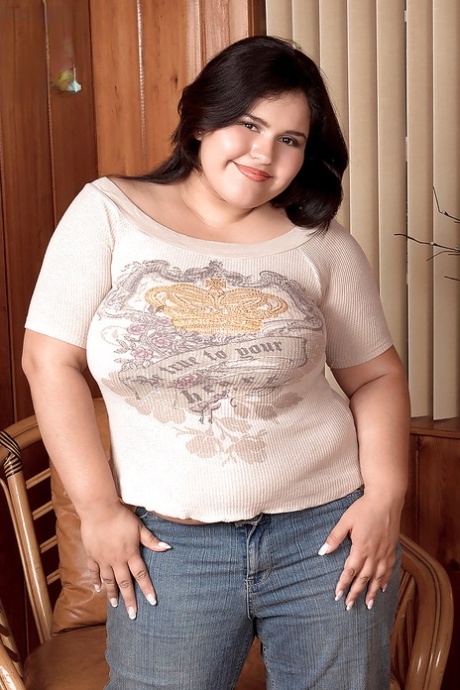 muslim girl with fat ass riding dick while wearing her hijab free sexy pic