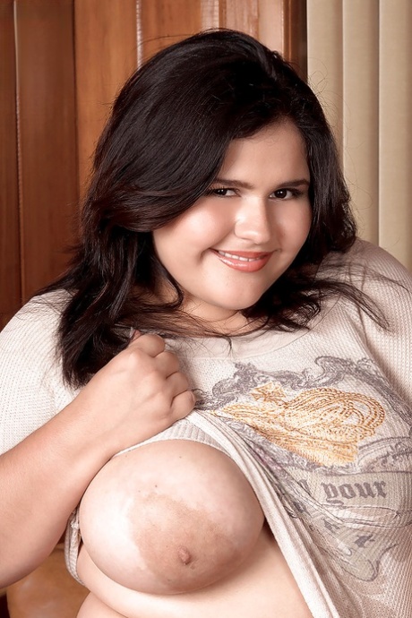 thick cubana free porn image