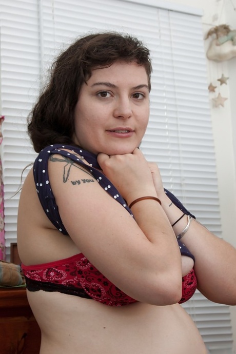 annaoli bbw free sex pic