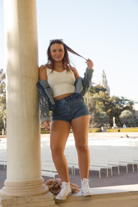 leana lovings bbw beautiful galleries