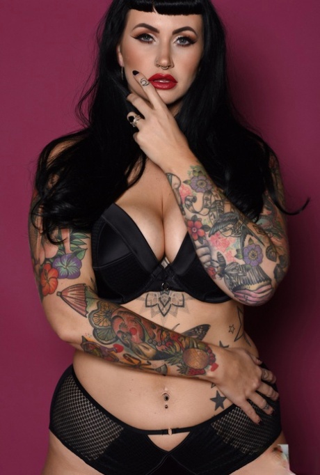 thick mom solo erotic archive