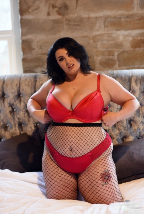 skinny slut and fat dude hot sex photos