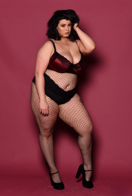 abby girl small tits chubby hot porn galleries