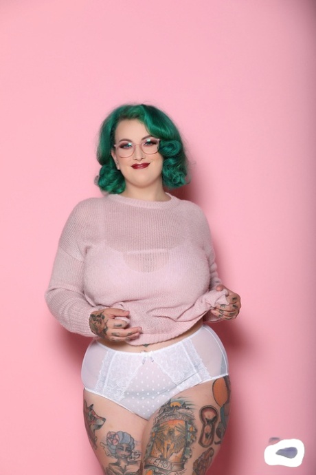 thick fox hot sexy gallery