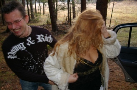 natural naked curvy women spreading pussy hot porn pictures