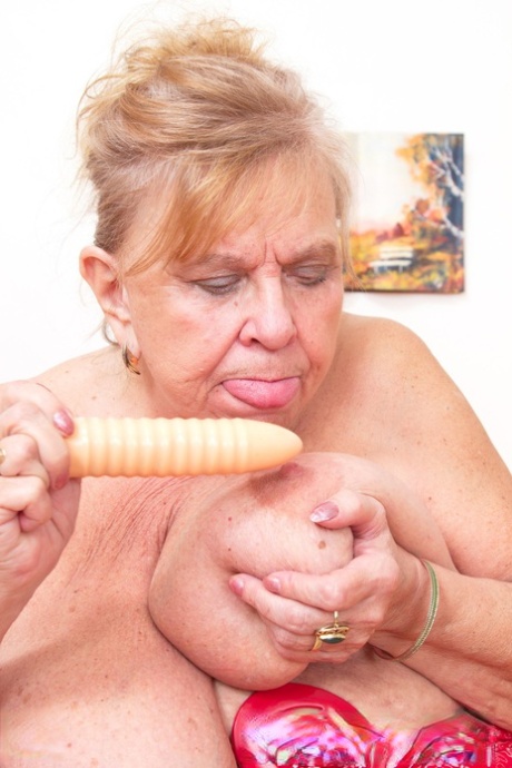 thick fucked from behind pornographic photo