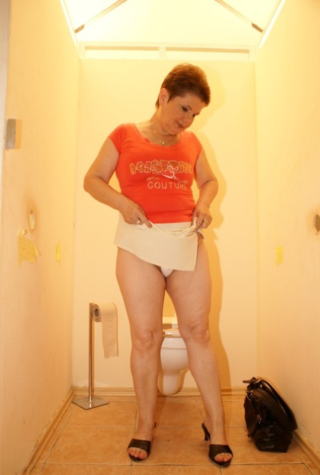 big titties and fat pussys art naked picture