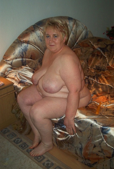 thick thighs creampie free naked pictures