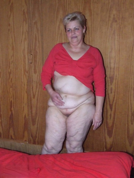 carmella bbw nudes img