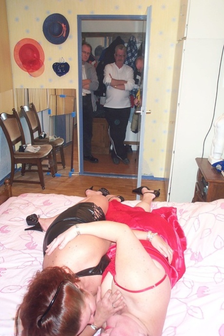 voluptuous breasts bro i am free archive