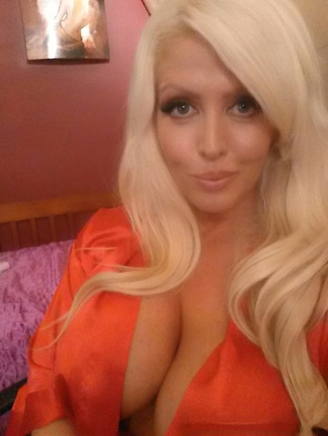 thick thighs stepmom hot sexy archive