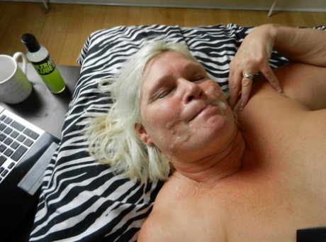passed out bbw legs spread sexy img