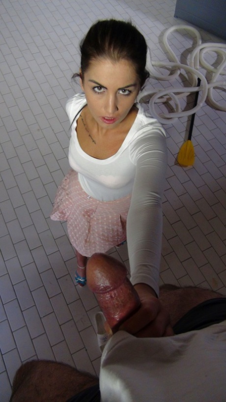 latina big ass workin it free xxx gallery