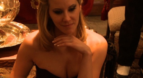 curvy 4ur pleasure beautiful pictures