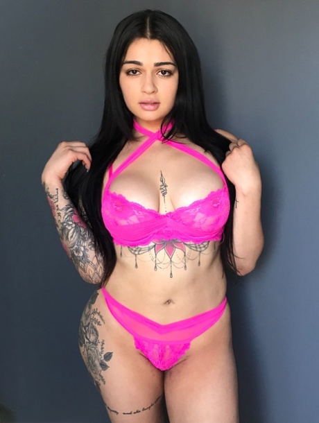 fat ass housewife free nude pictures