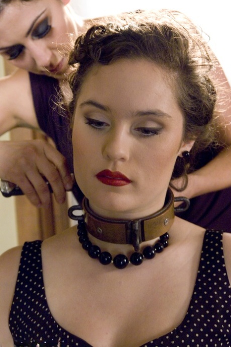 chubby cam girl masturbates sexy xxx archive
