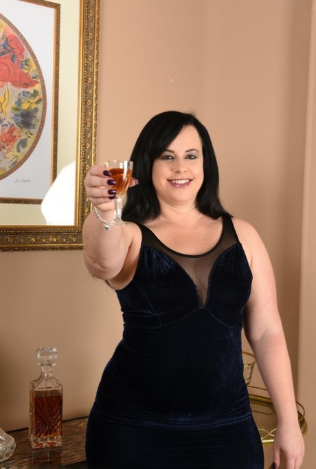 chloe surreal bbw hot sex pictures