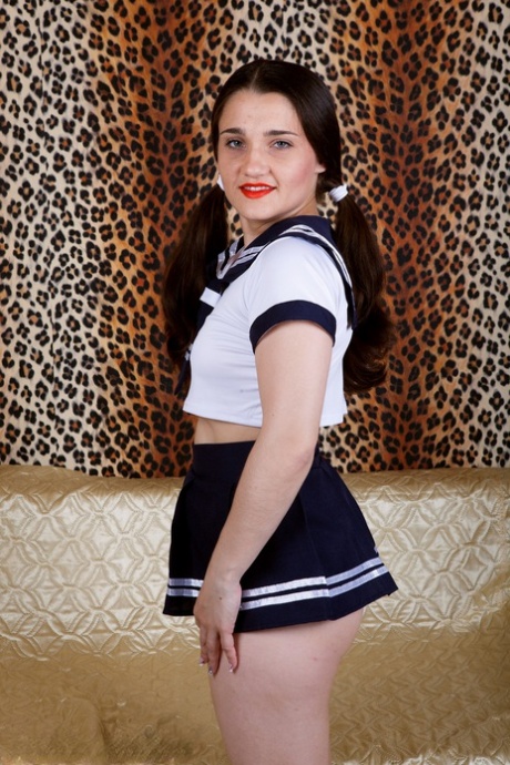 thick thigh skirt exclusive gallery